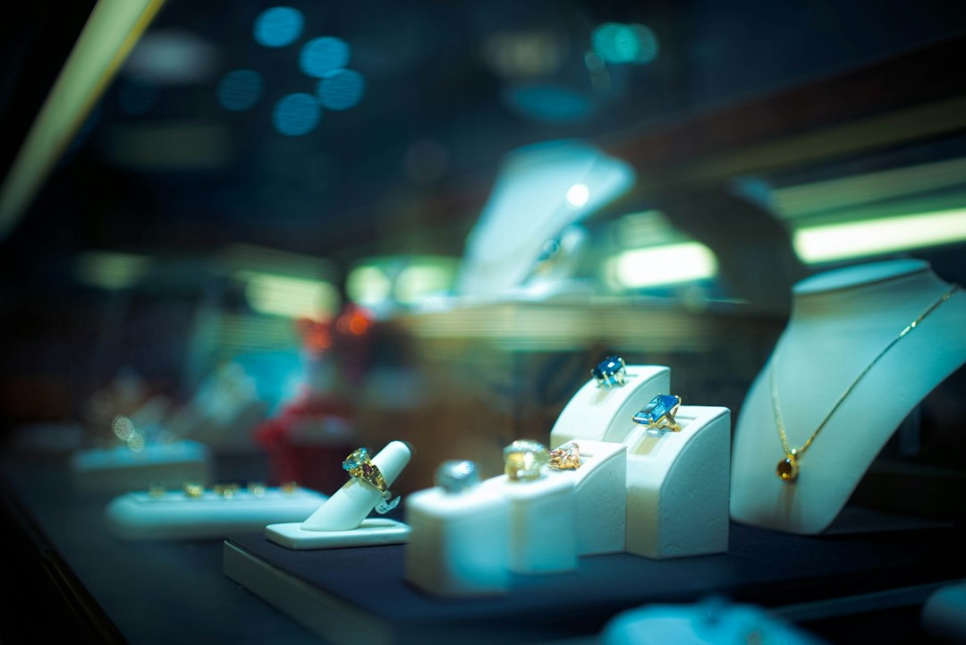 How to Start a Jewelry Business From Home